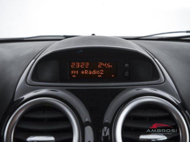 OPEL Corsa 1.2 5 porte - PER OPERATORI DEL SETTORE