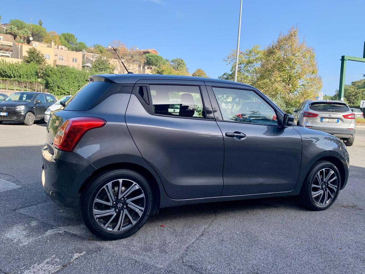 Suzuki Swift 1.2 Hybrid Top