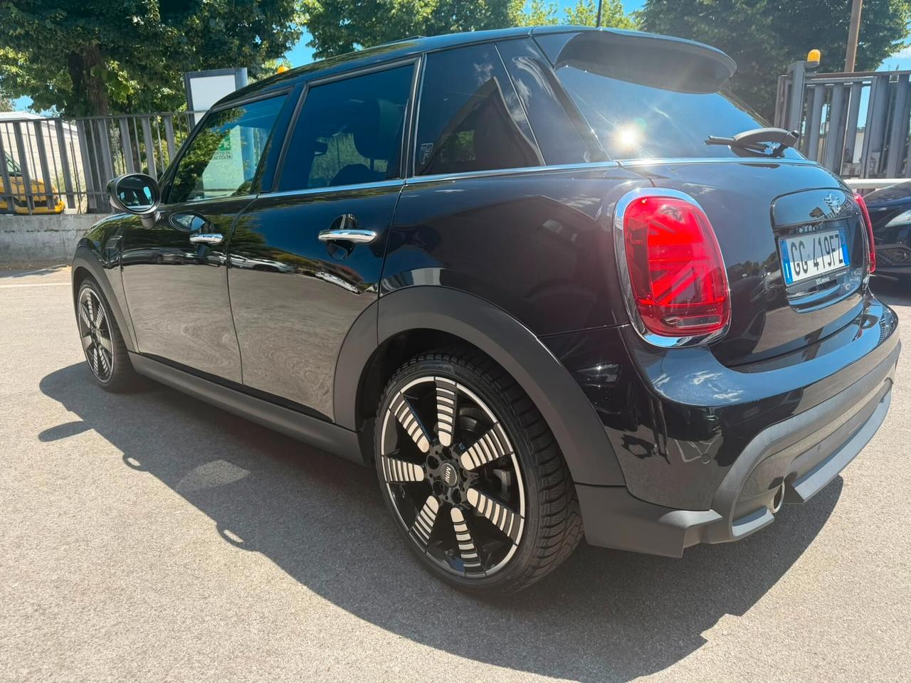 Mini 1.5 Cooper Yours