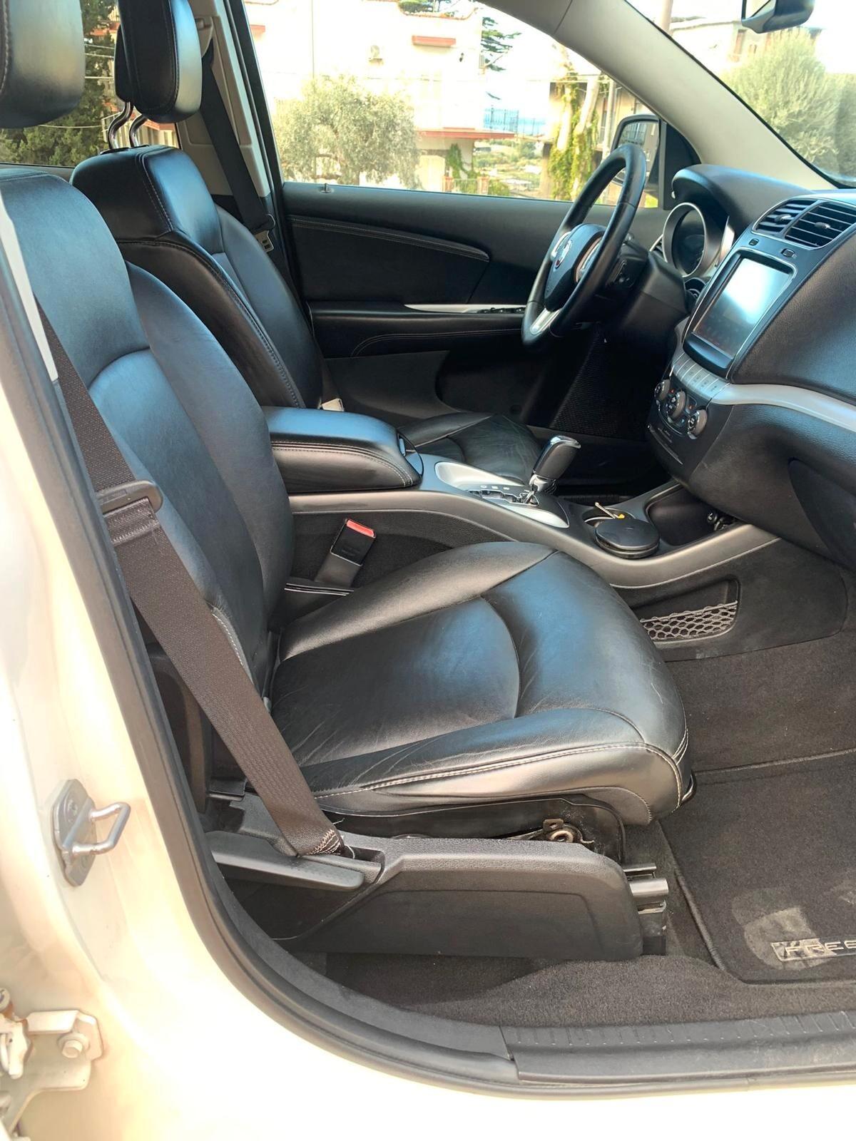 Fiat Freemont 2.0 Mjt 170 CV 4x4 aut. Lounge