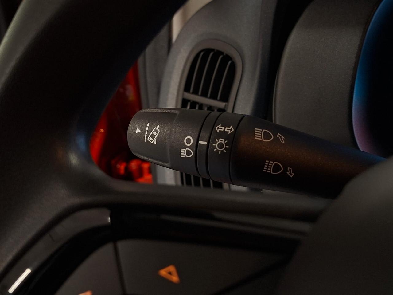 Fiat Panda 1.0 FireFly Hybrid 70CV Icon Km.0 (414)