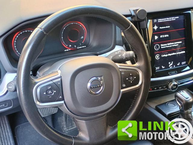 VOLVO V60 D3 Geartronic Momentum Business