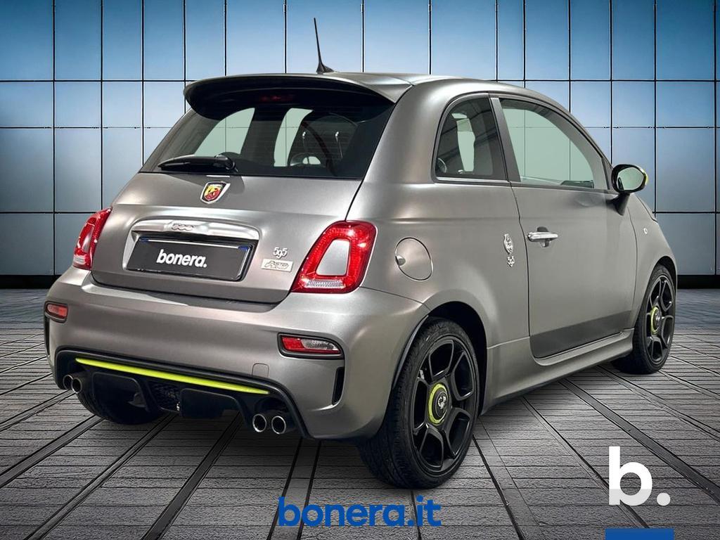 Abarth 595 1.4 T-Jet Pista