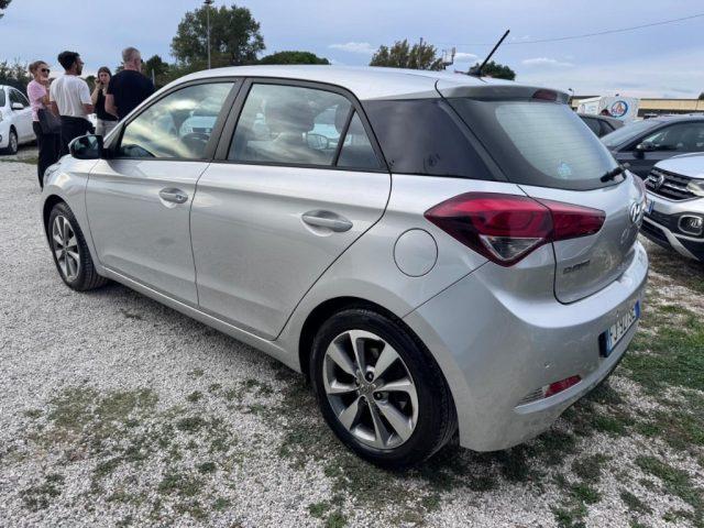 HYUNDAI i20 1.2 84 CV 5 porte Econext Comfort