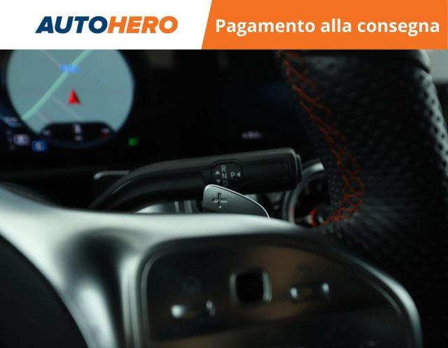 MERCEDES-BENZ GLB 200 d Automatic Premium