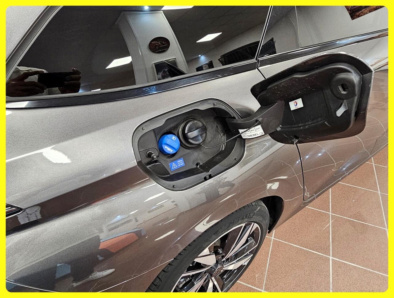 Peugeot New 308 SW BlueHDi 130 CV EAT8 Allure Pack In Garanzia
