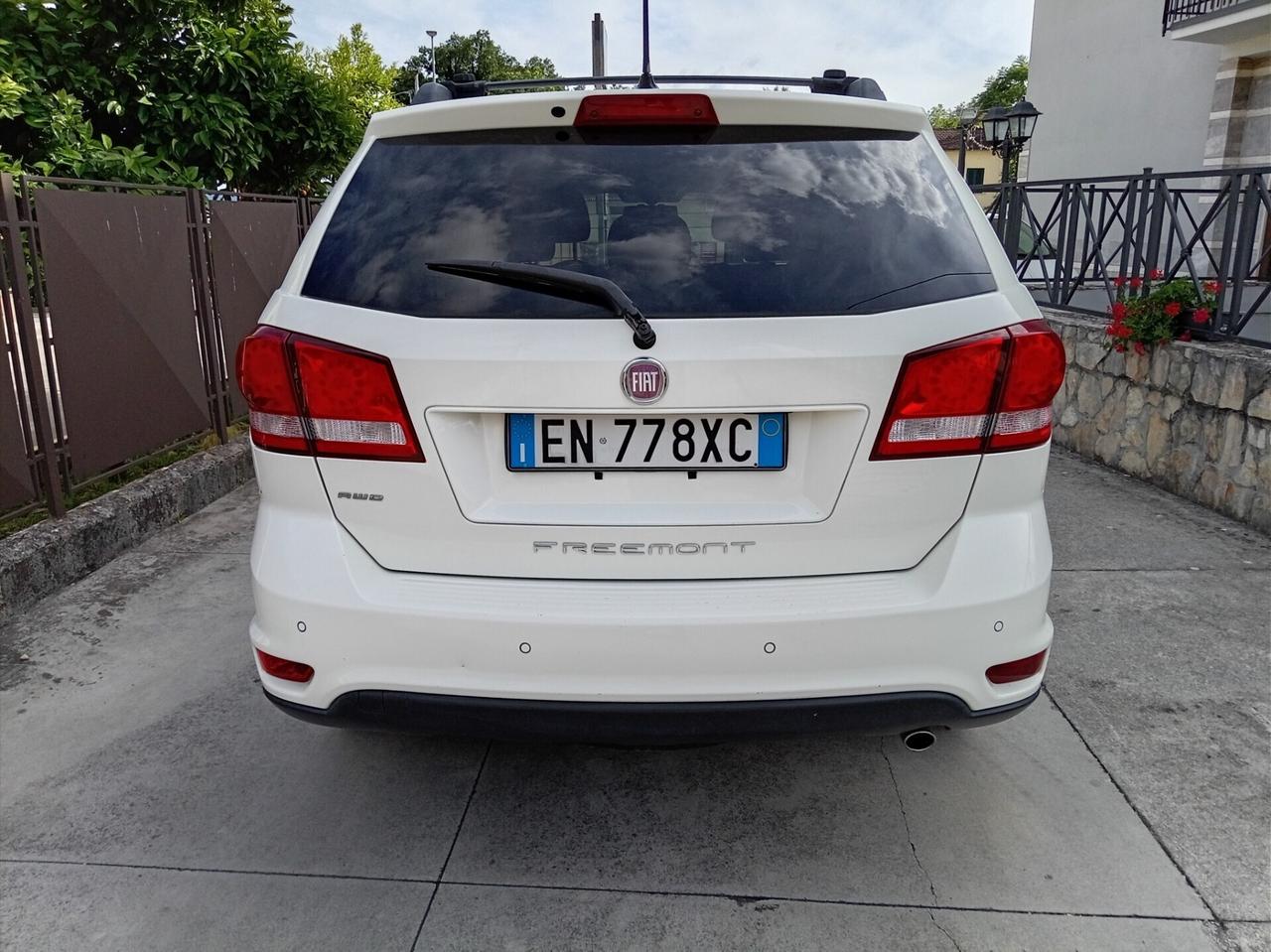 Fiat Freemont 2.0 Mjt 170 CV 4x4 cambio automatico