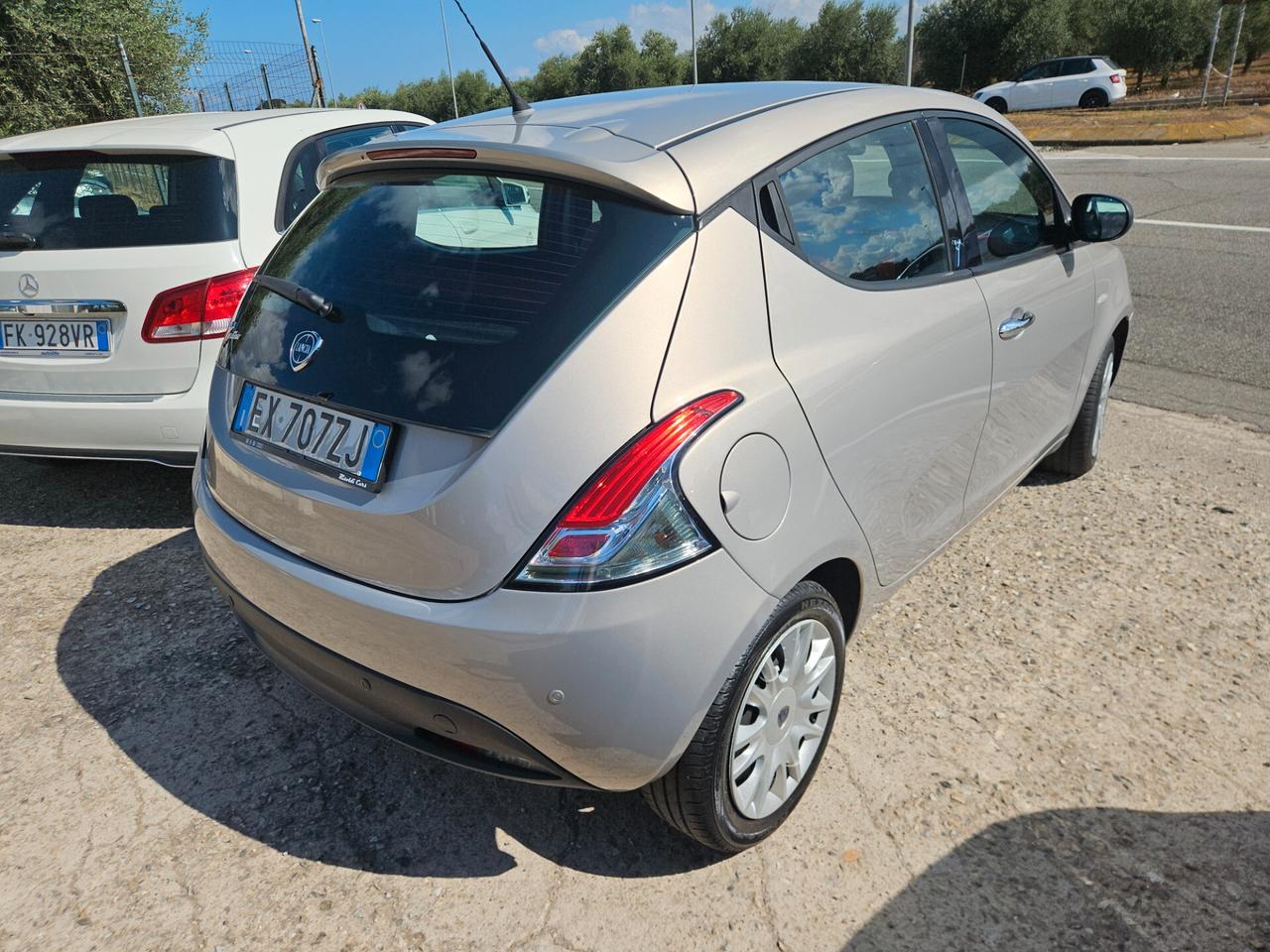 Lancia Ypsilon 1.3 MJT 16V 95 CV 5 porte S&S Gold