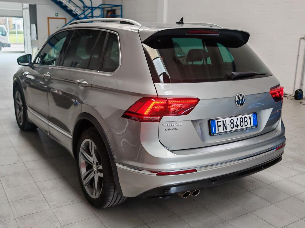 Volkswagen Tiguan 2.0 TDI SCR DSG 4MOTION R-LINE