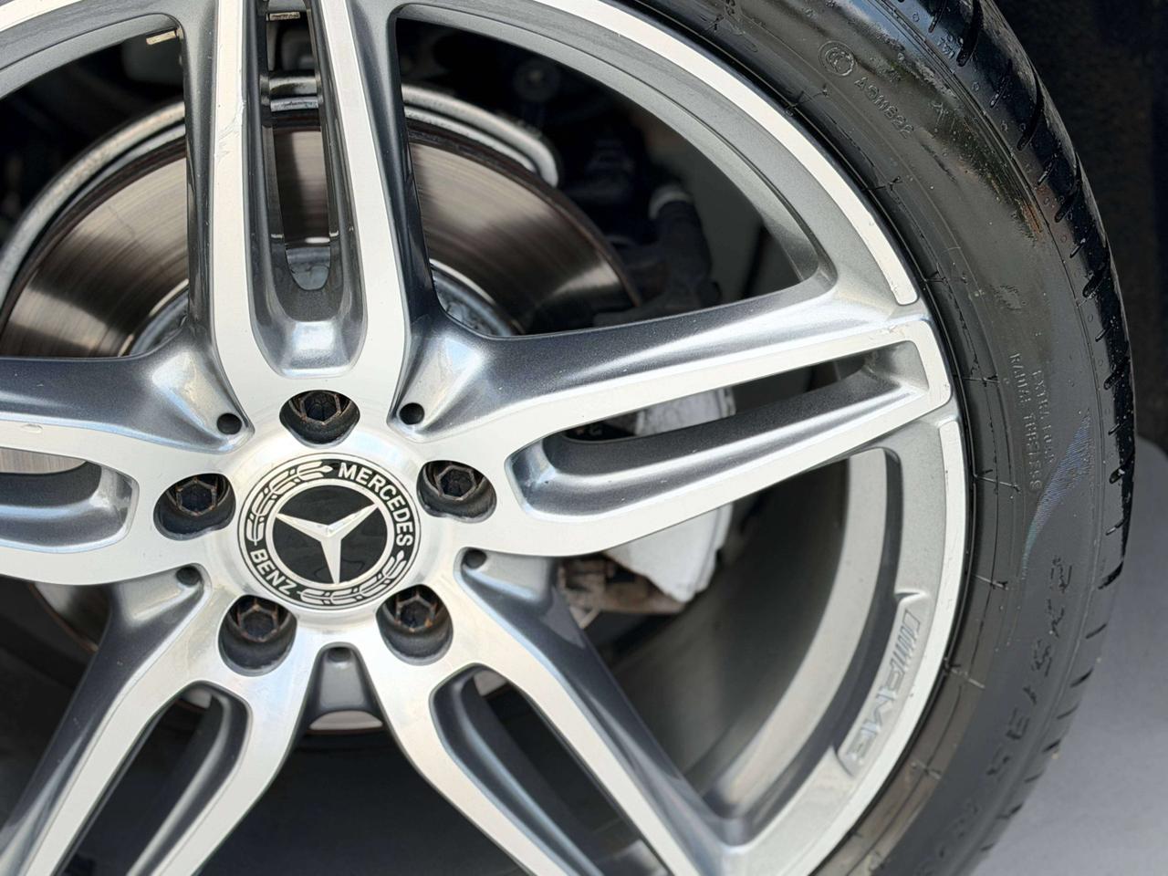 Mercedes-Benz E 220 d 194 CV AMG Premium Plus 4Matic IVA ESPOSTA