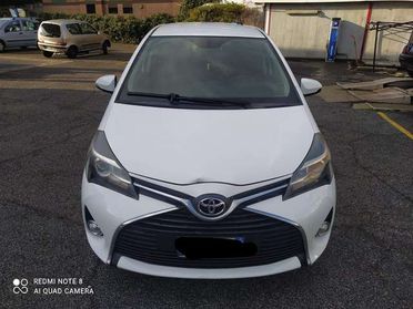 Toyota Yaris Yaris 5p 1.0 Cool my16