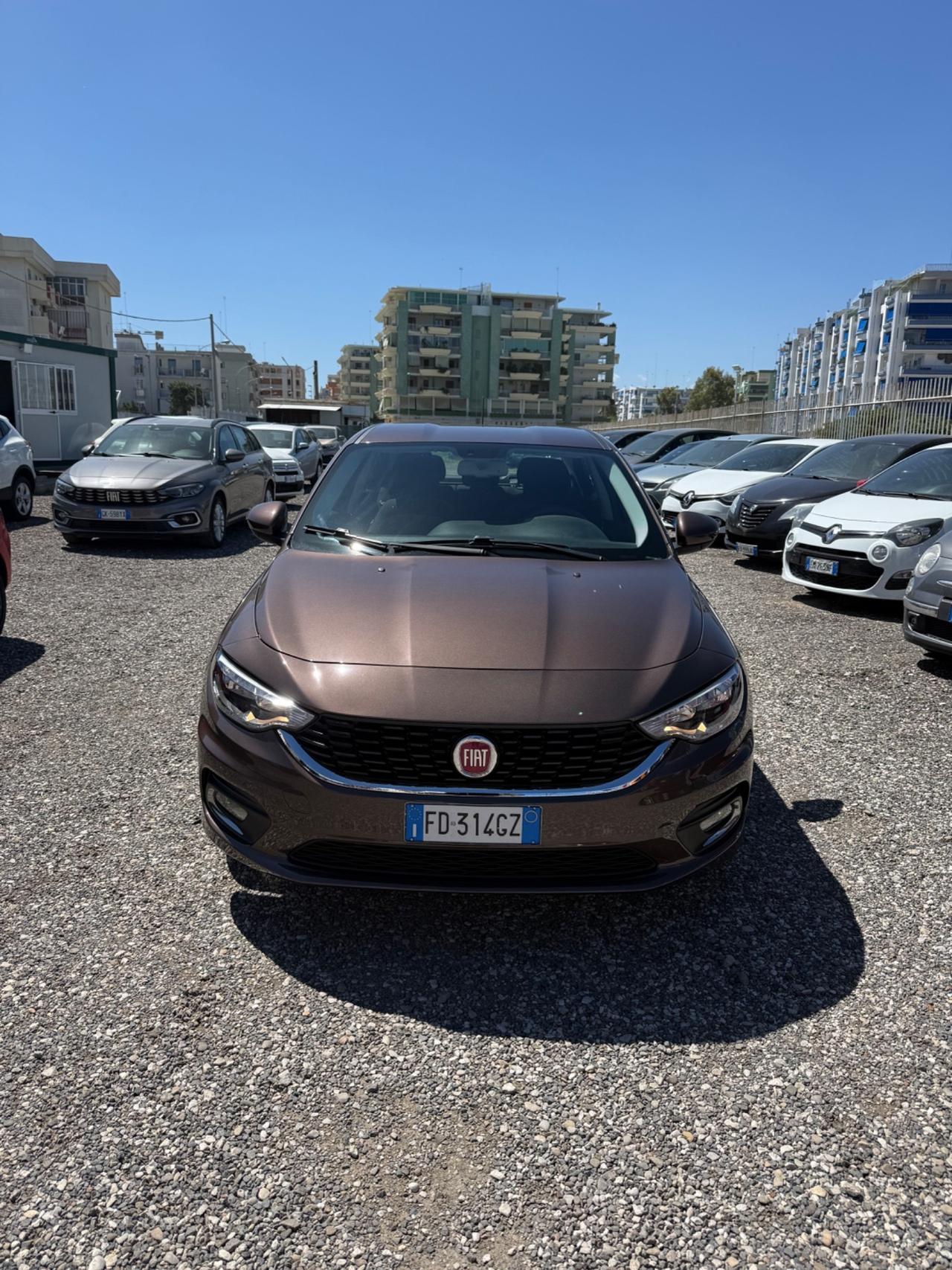 Fiat Tipo 1.6 Mjt 4 porte Lounge