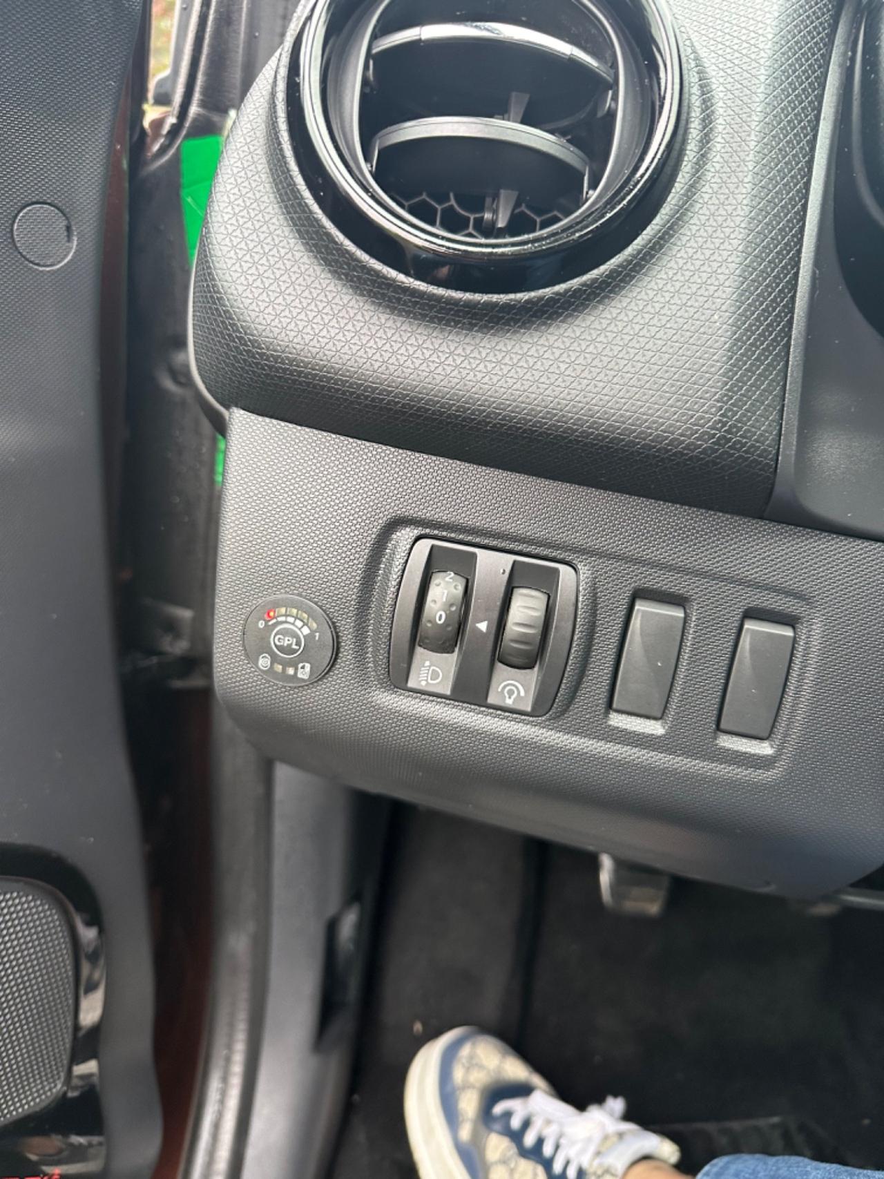 Renault Clio 1.2 75CV GPL 5 porte Live