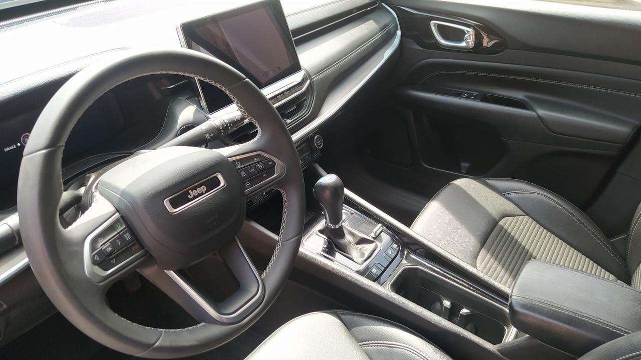 JEEP COMPASS LIMITED 4X4 HYBRID