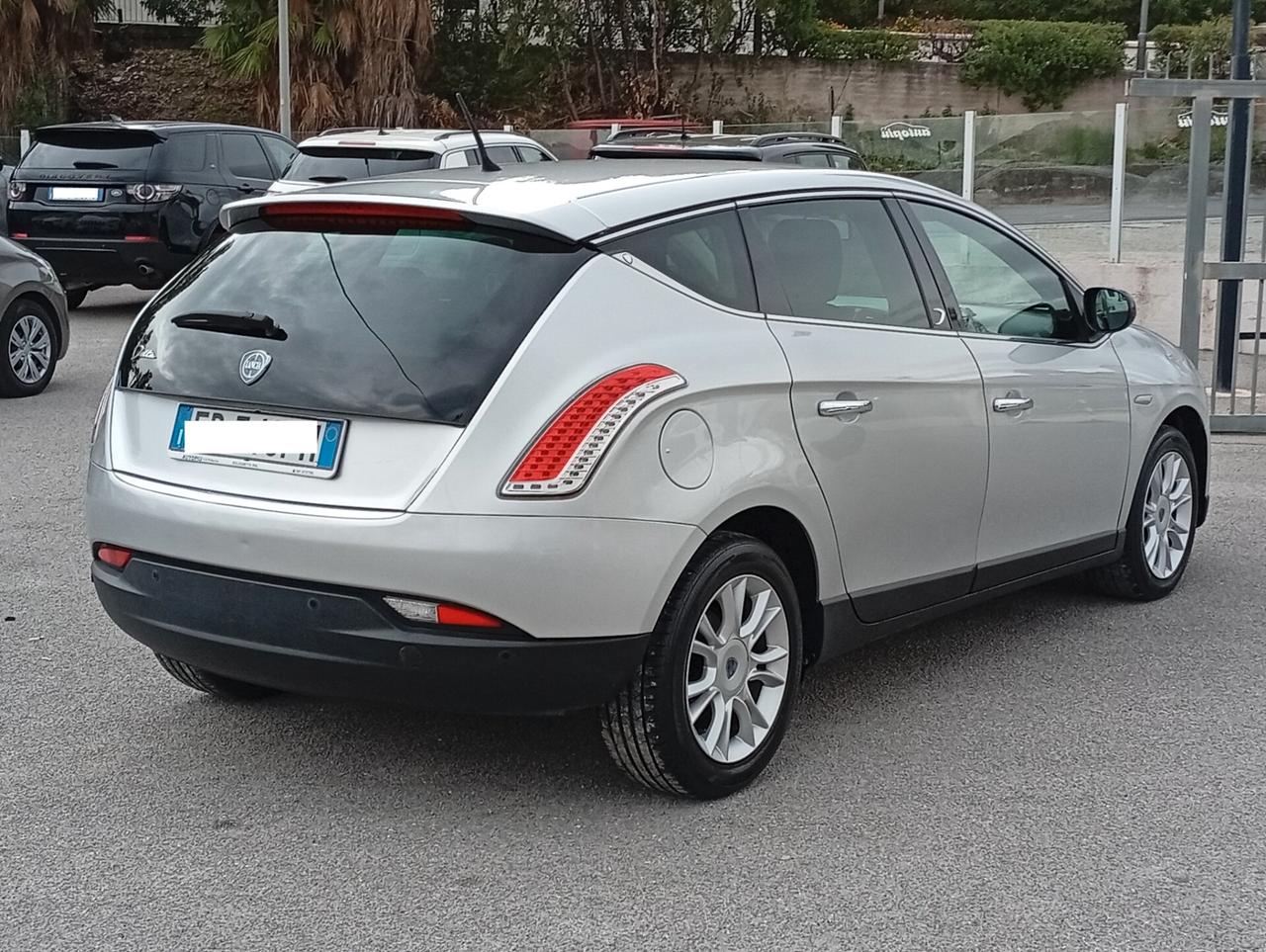 Lancia Delta 1.6 MJT DPF Platino