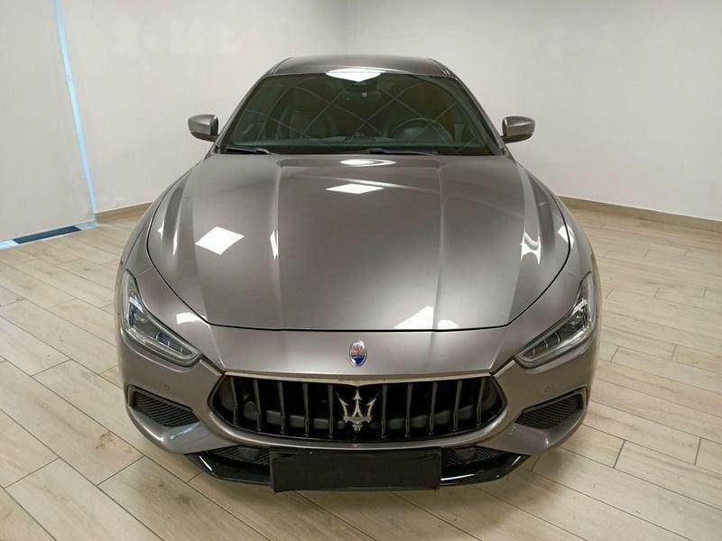 Maserati Ghibli L4 330 CV MHEV Gransport