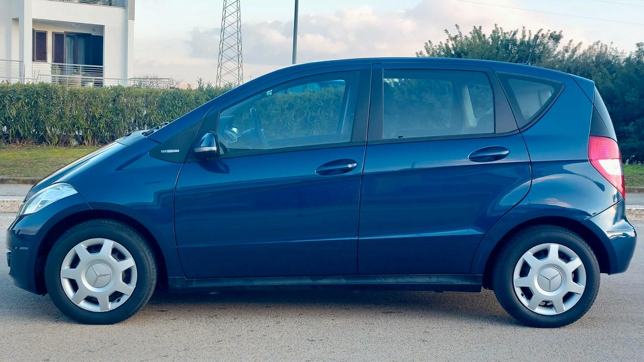 Mercedes A160 BlueEFFICIENCY UNI PRO