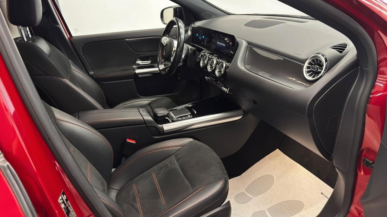 Mercedes-benz GLA 200d Premium AMG Night Edition 2023