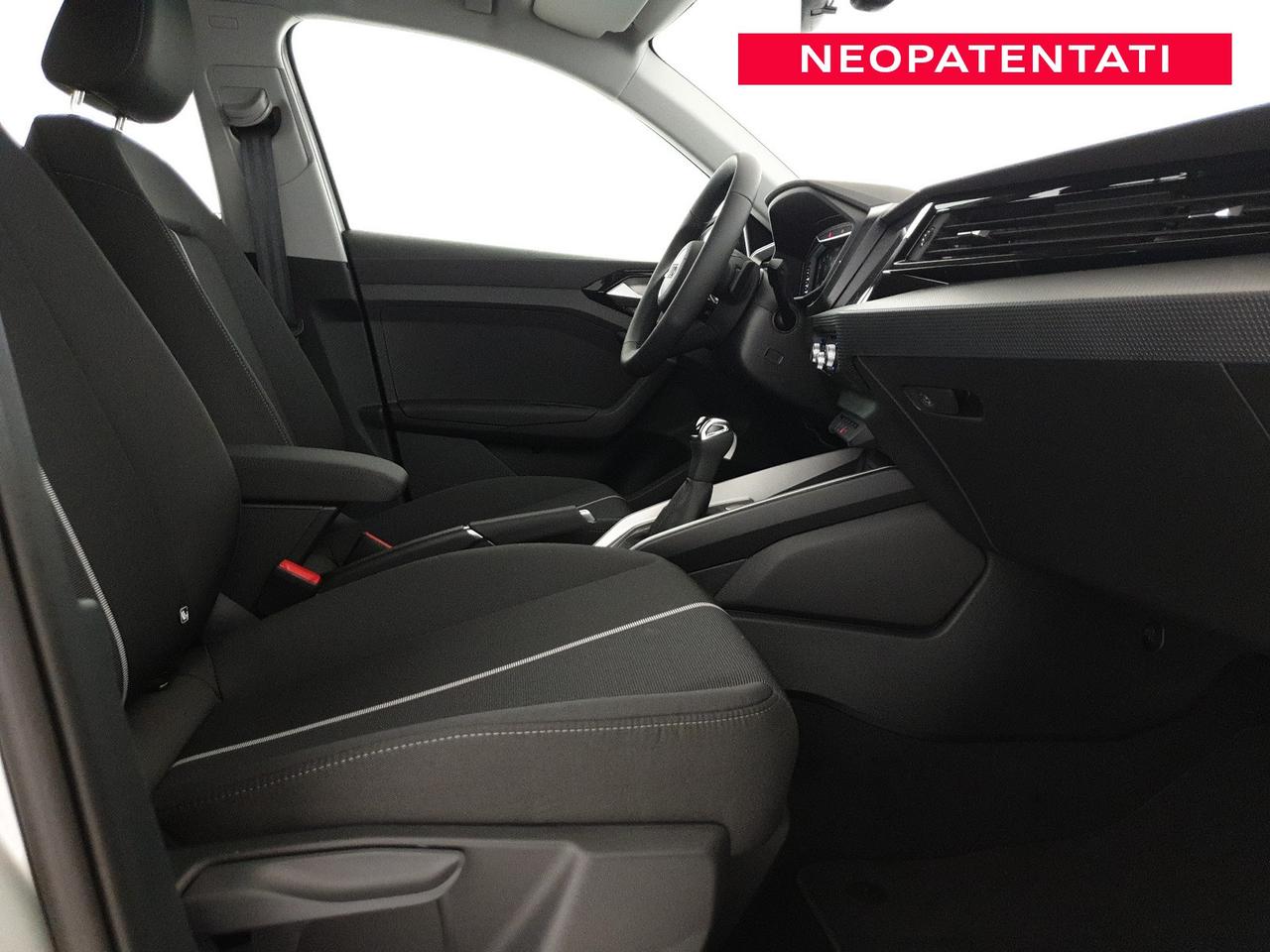Allstreet 30TFSI 116CV S tronic Identity Contrast
