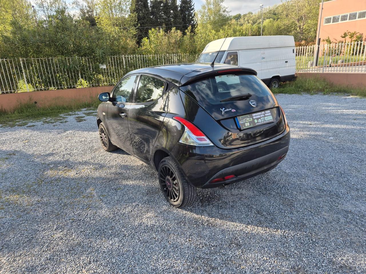 Lancia Ypsilon 0.9 TwinAir 85 CV 5 porte S&S DFN Gold