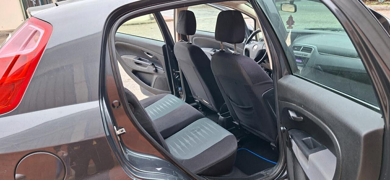 FIAT GRANDE PUNTO 1.4 5P IDEALE X NEOPATENTATI