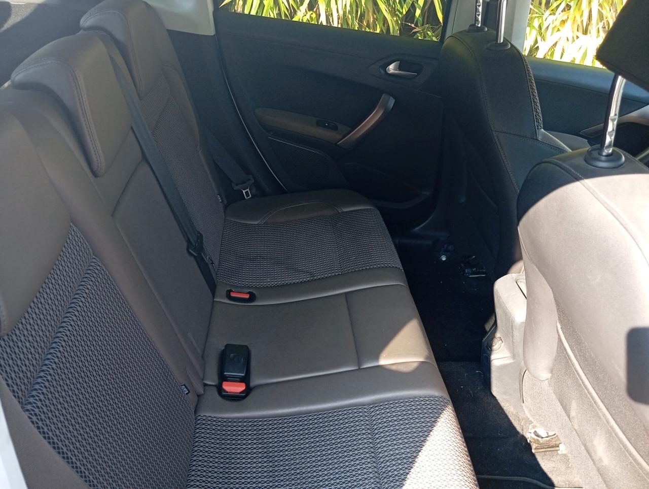 Peugeot 2008 1.6 e-HDi 92 CV valuto permute
