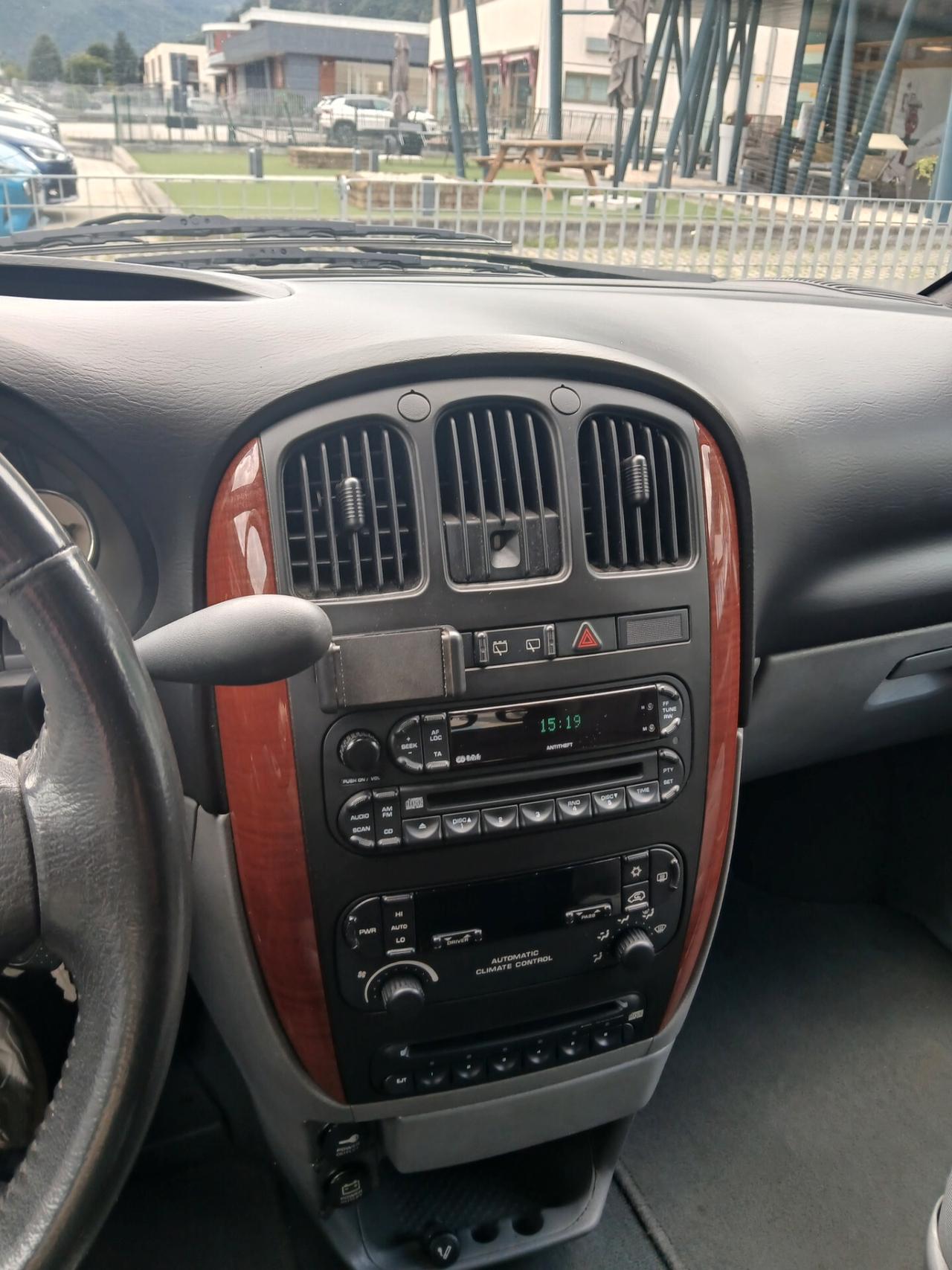 Chrysler Voyager 2.8 CRD cat LX Auto
