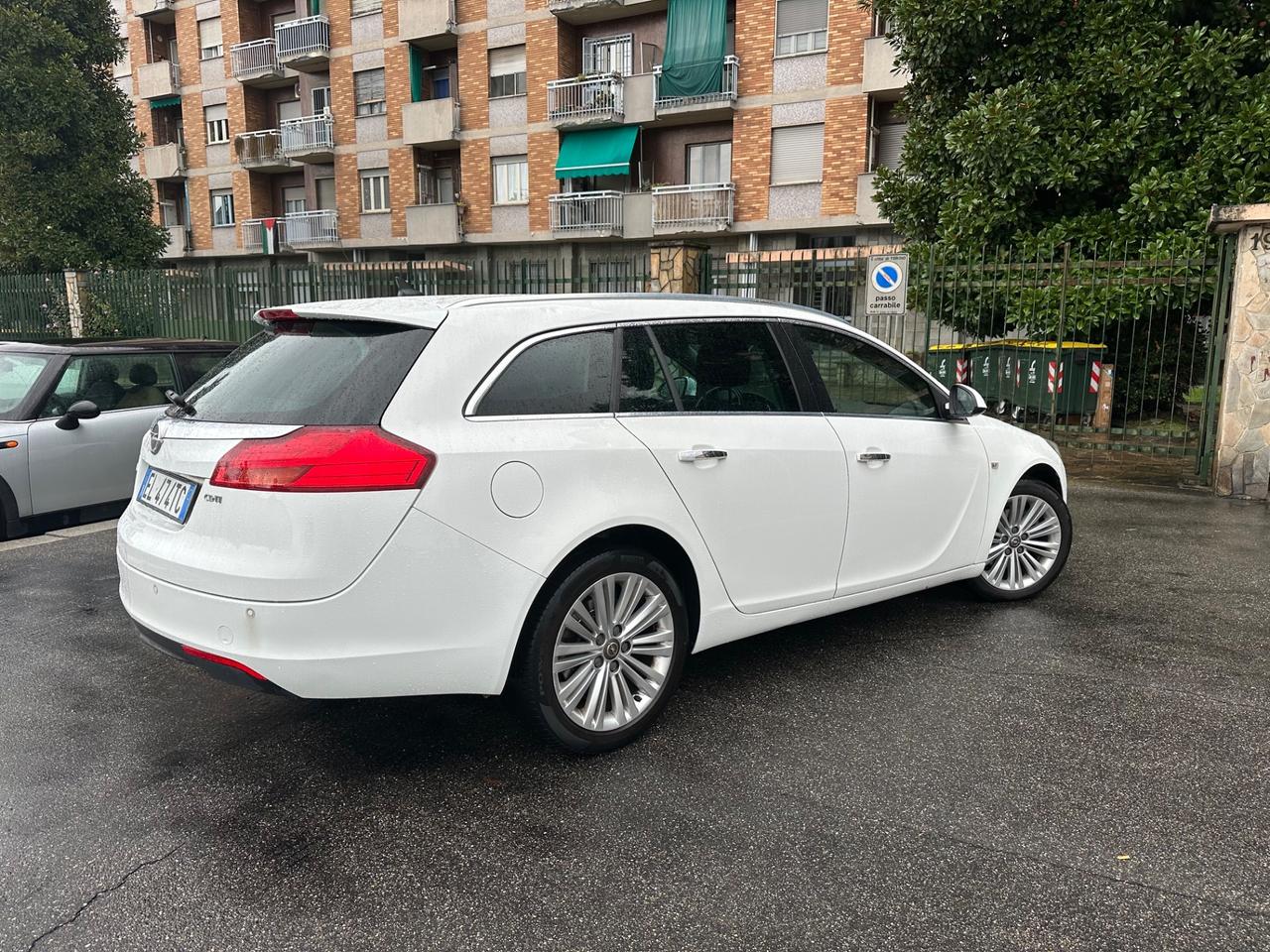 Opel Insignia 2.0 CDTI Sports Tourer Cosmo super full