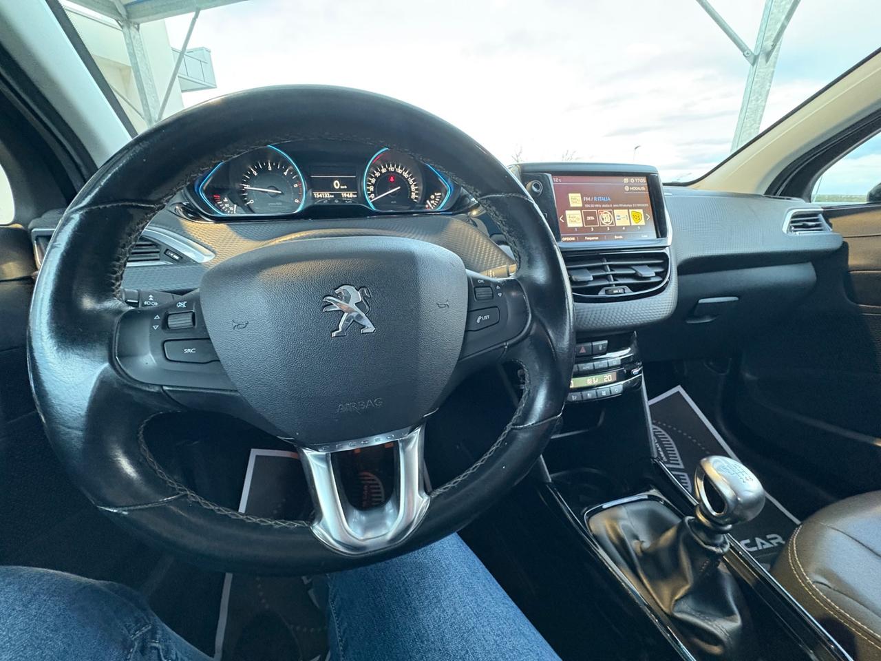 Peugeot 2008 BlueHDi 120 S&S Black Matt