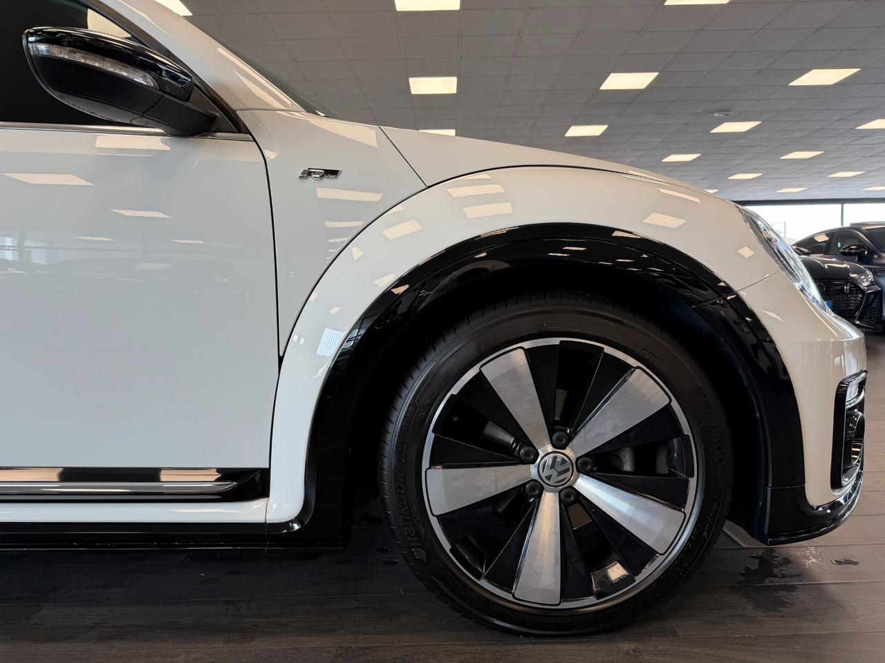 Volkswagen Maggiolino Cabrio 1.4 TSI DSG R Line BlueMotion Technology
