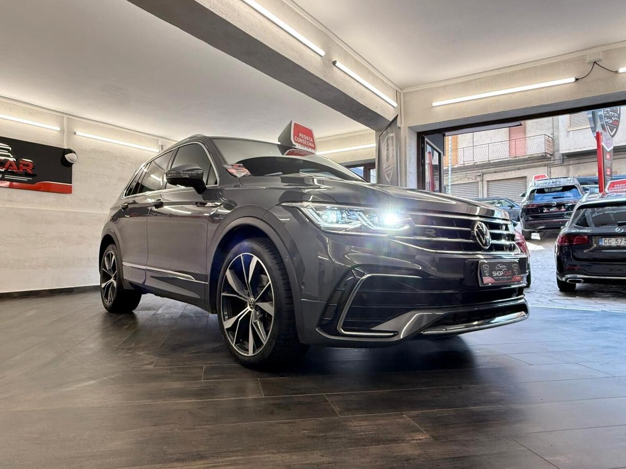 Volkswagen Tiguan 2.0 TDI 150 CV SCR DSG R-Line