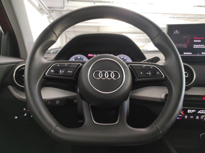 AUDI Q2 - Q2 35 TDI S tronic Business Advanced