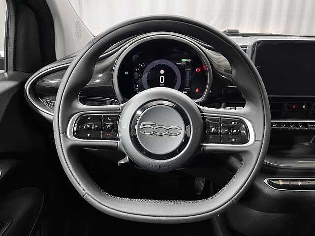 Fiat 500e Berlina 42 kWh KM ZERO