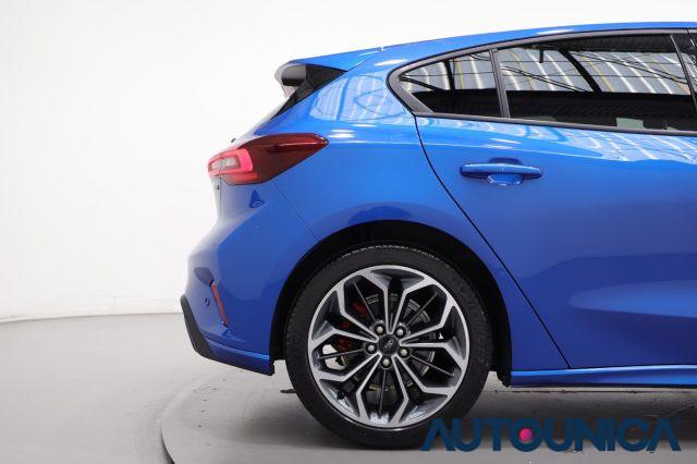 FORD Focus 1.0 ECOBOOS HYBRID 155 CV POWERSHIFT ST-LINE X
