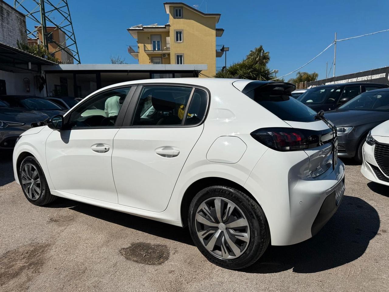 PEUGEOT 208 2023 1.5 DIESEL 102CV S&S ALLURE PACK 11000KM