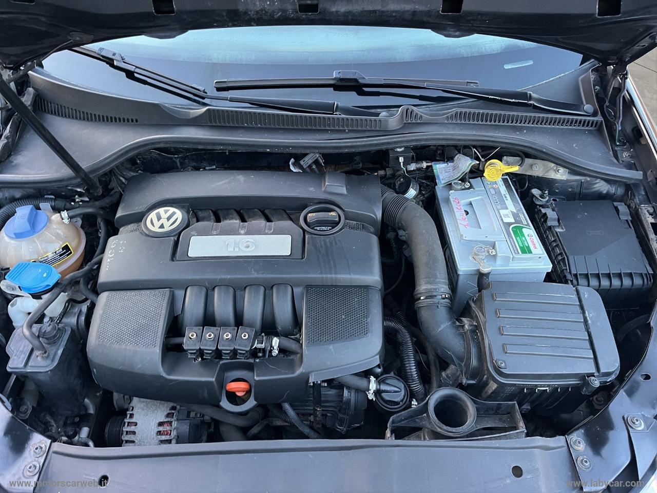 VOLKSWAGEN Golf 1.6 5p. Comfortline