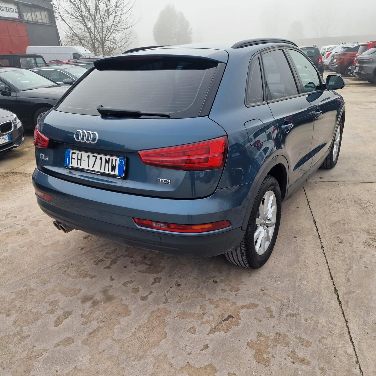 Audi Q3 2.0 TDI 120 CV S tronic Sport UNICO PRECEDENTE PROPRIETARIO
