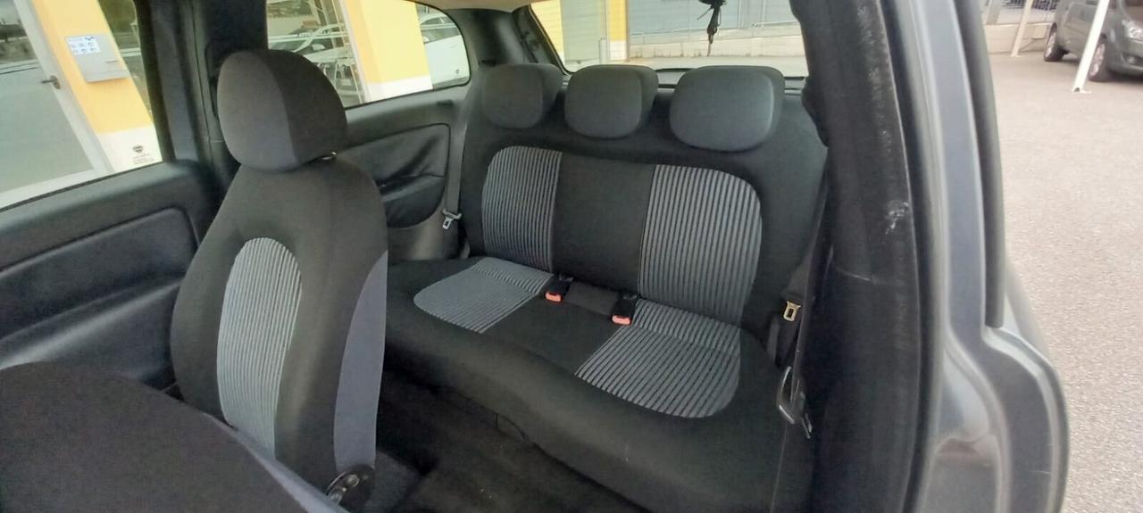 Lancia Ypsilon Benzina cc. 1.242 - 5 Posti UTILIZZABILE ANCHE PER I NEOPATENTATI...!!!!