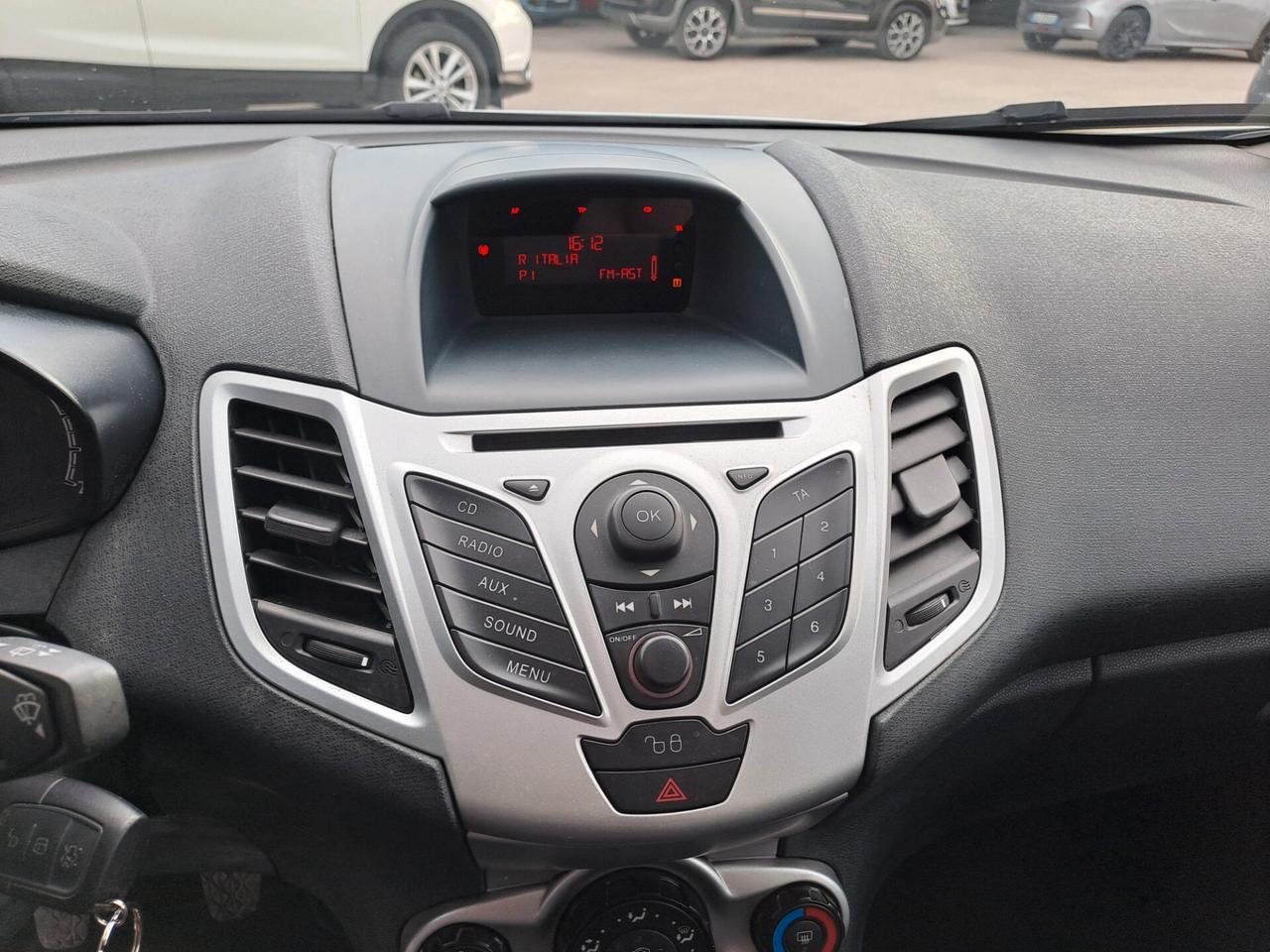 Ford Fiesta 1.4. GPL Titanium 5 porte