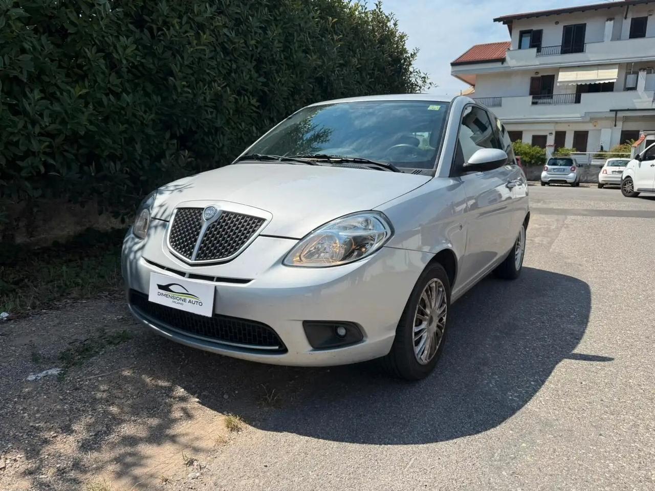 Lancia Ypsilon 1.4 Argento