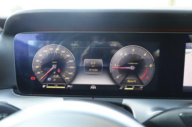 MERCEDES-BENZ E 220 d S.W. 4Matic Auto LED Luci AMBIENT Camera ACC Rad