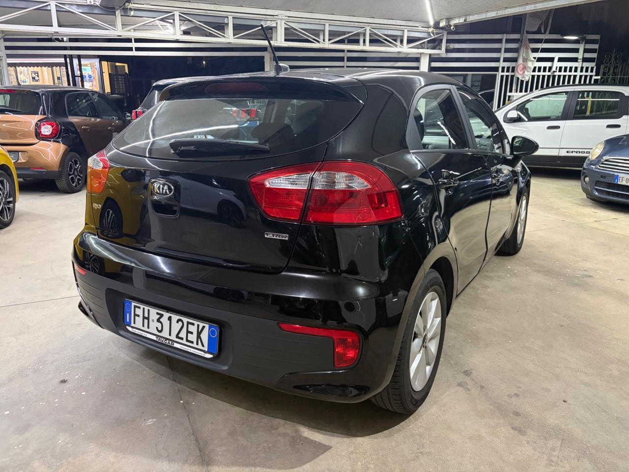 Kia Rio 1.1 CRDi 5p. Cool