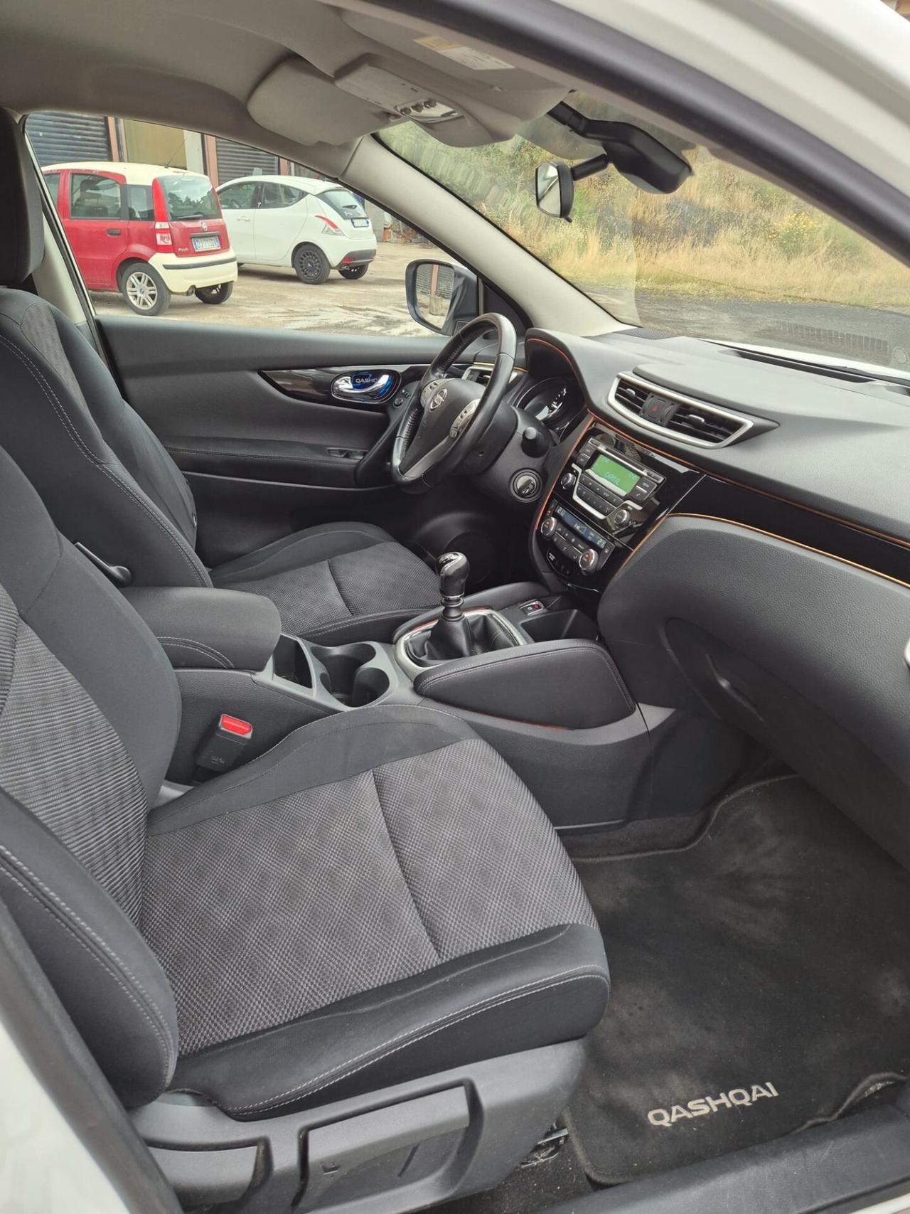 Nissan Qashqai 1.5 dCi Acenta 2015