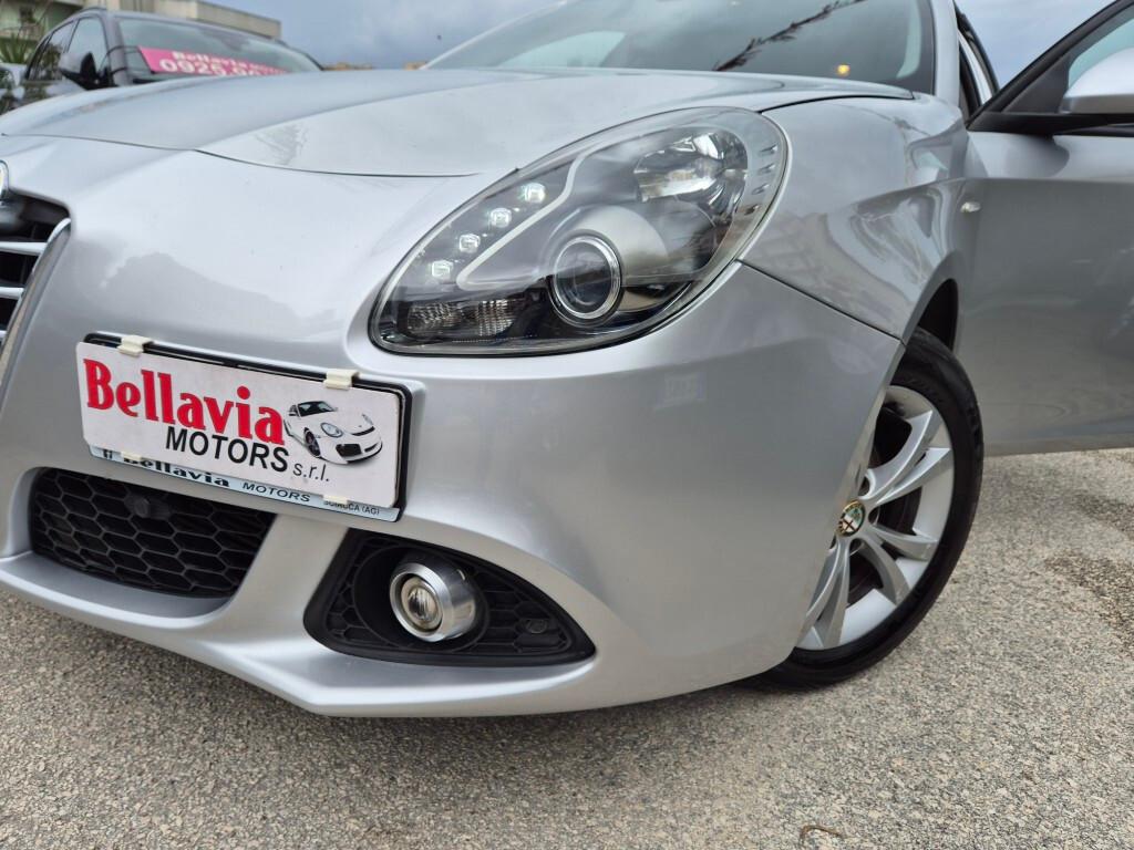 Alfa Romeo Giulietta 1.6 JTDm-2 NAVI LED