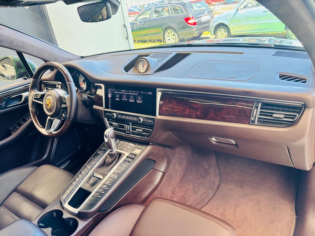 Porsche Macan 2.9 Turbo