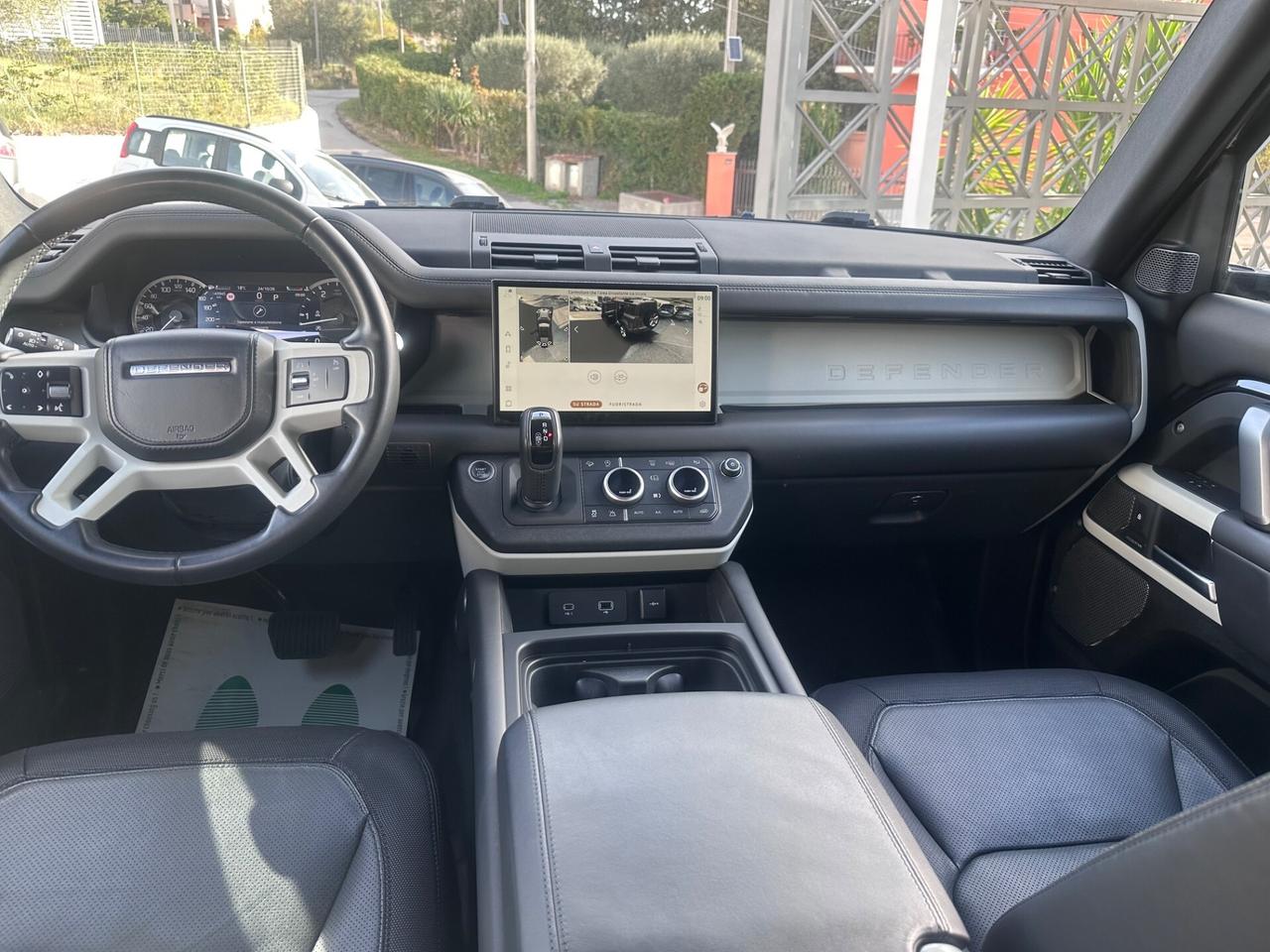 Land Rover Defender 110 3.0D I6 300 CV AWD Auto X-Dynamic SE