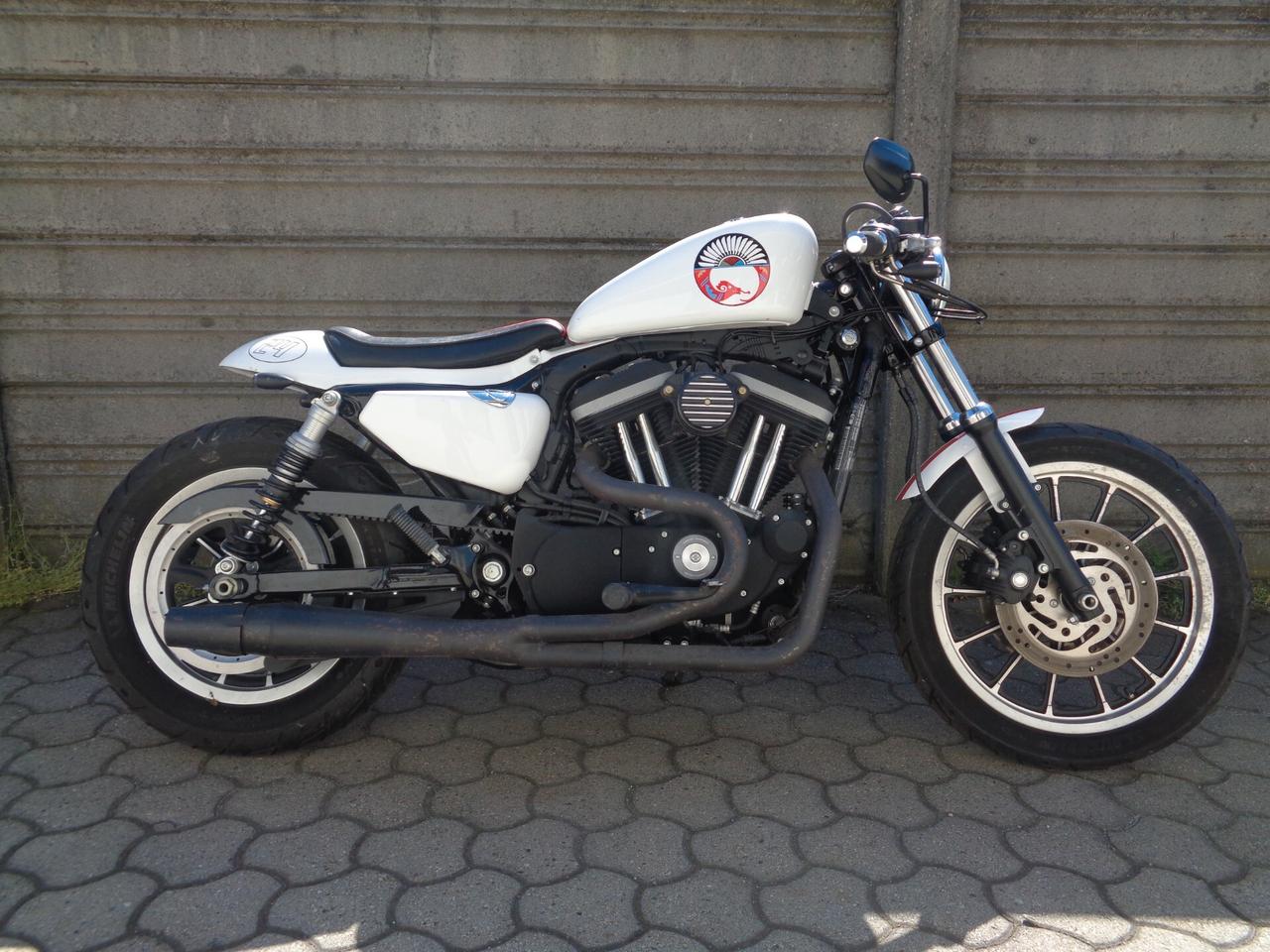 Harley-davidson 883 Sportster cafe racer