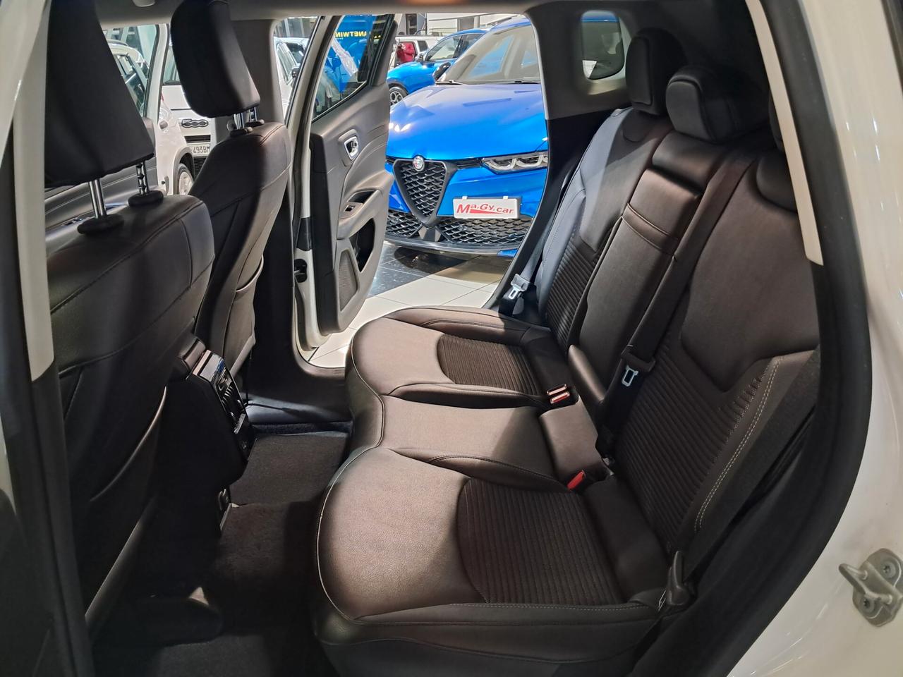 Jeep Compass 1.3 Turbo T4 190 cv PHEV AT6 4xe Business Plus
