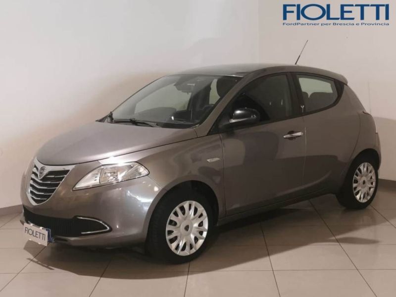 Lancia Ypsilon 3�� SERIE 1.3 MJT 16V 95 CV 5 PORTE S&amp;S GOLD