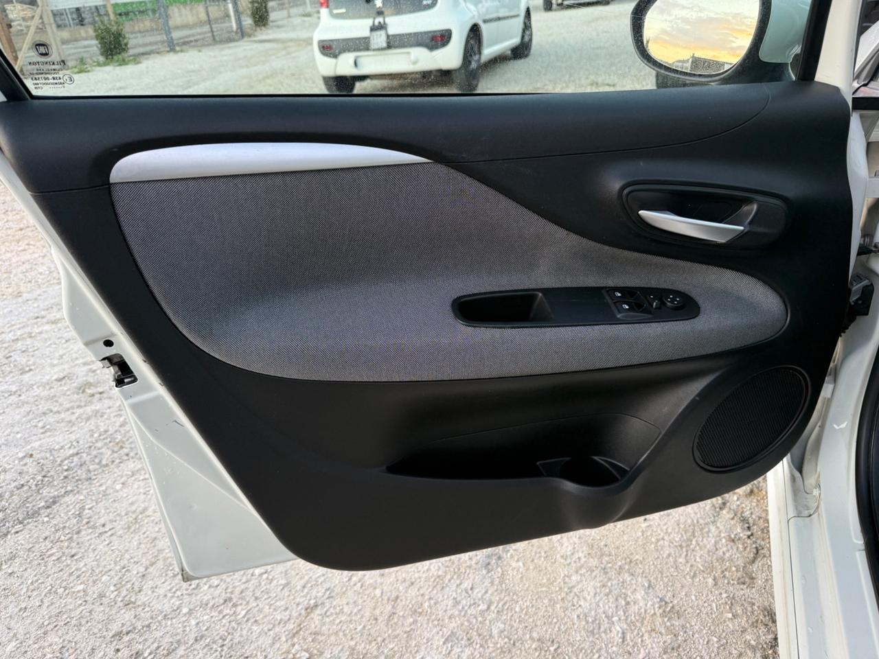 Fiat Punto Evo 1.3 Mjt 84 CV 5 porte Dynamic